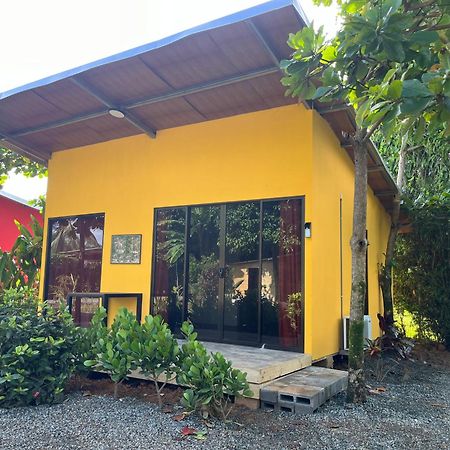 Uvita Oasis Retreat With Villa Cabins And Apartment Luaran gambar