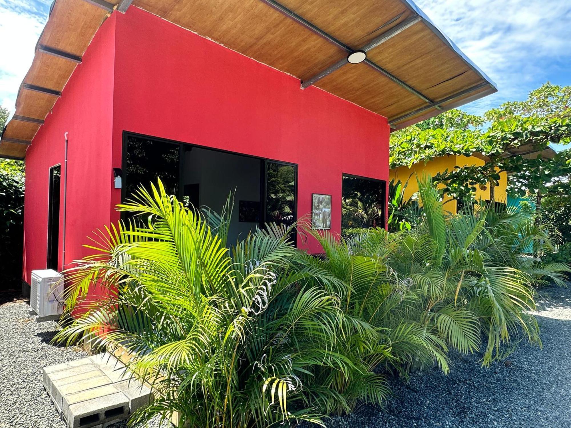 Uvita Oasis Retreat With Villa Cabins And Apartment Luaran gambar